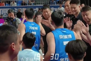 巴塞罗那vs桑坦德竞技在线观看_巴塞罗那vs桑坦德竞技在线观看无插件_巴塞罗那vs桑坦德竞技视频直播